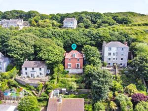 Photo 16- click for photo gallery